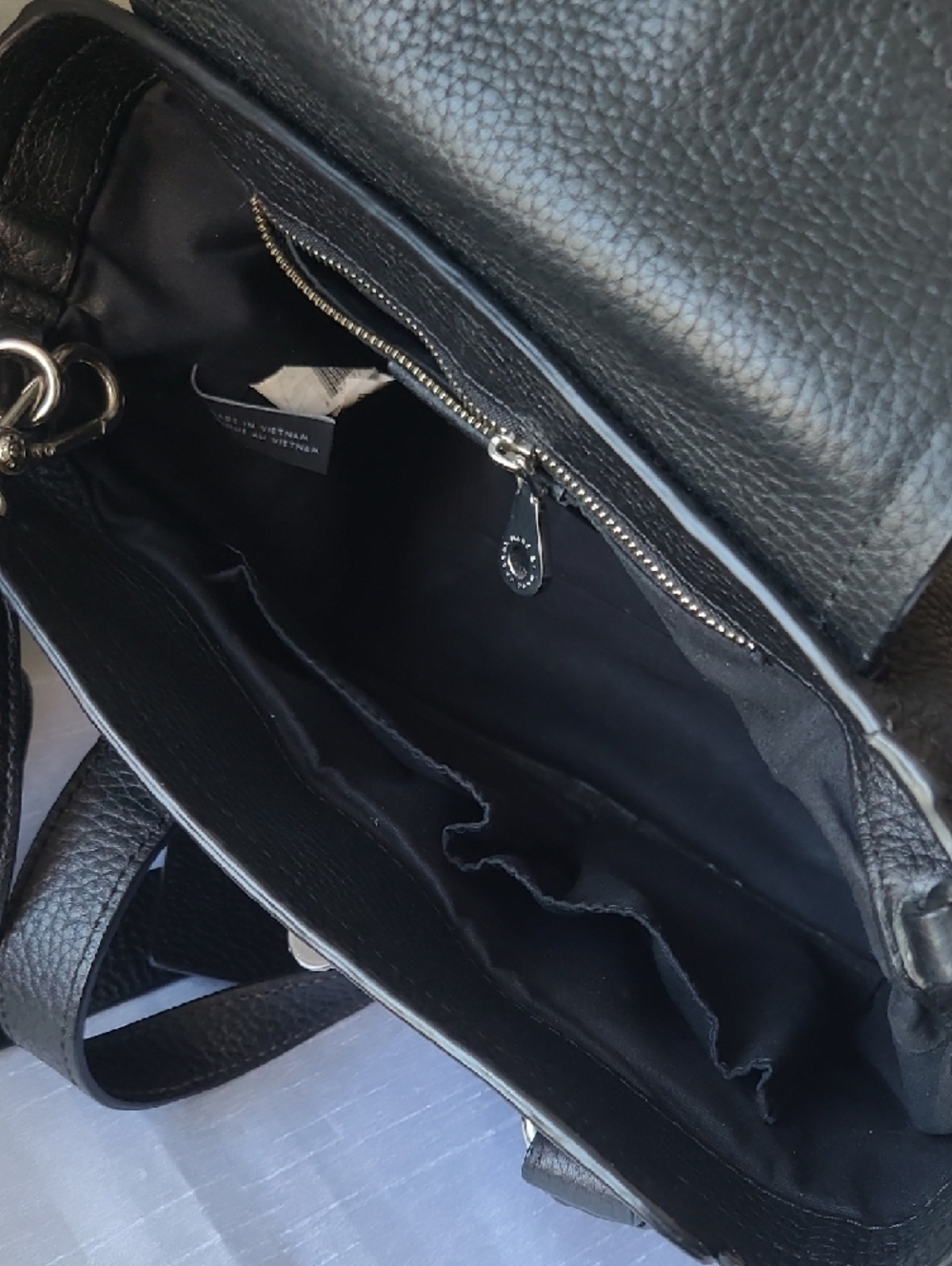 Marc by Marc Jacobs Black Pebbled Leather Satchel - Picture 10 of 13
